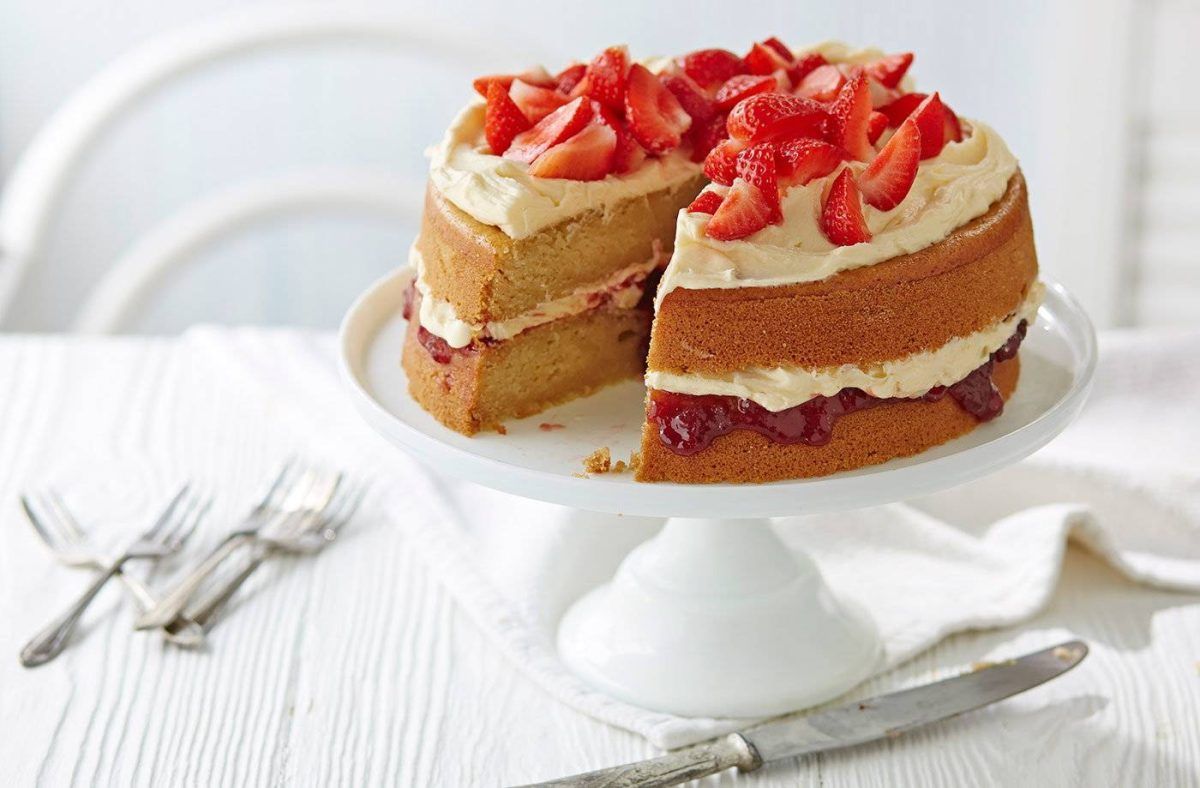 Eggless Victoria Sponge