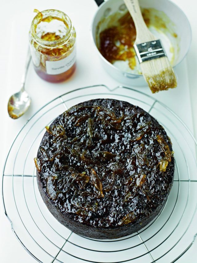 Delia's Sticky Prune and Date Cake